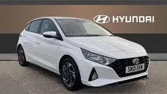 White Used 2021 Hyundai i20 SE Hatchback | £12,933 (Fair price)