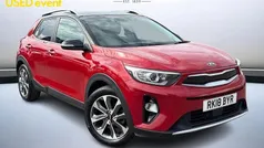 Used 2017 Kia Stonic First Edition SUV | £10,699 (Fair price)