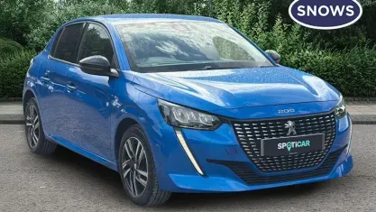 Used Peugeot 208 Allure+ 102 HP (75 kW) 2023 Blue Hatchback