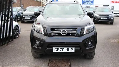 Used Nissan Navara N-Guard 190 HP (139 kW) 2020 Black Pickup