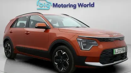 Used Kia e-Niro 150 kW (204 HP) 2023 Orange SUV