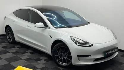 Used Tesla Model 3 Standard Range 239 kW (325 HP) 2020 Sedan
