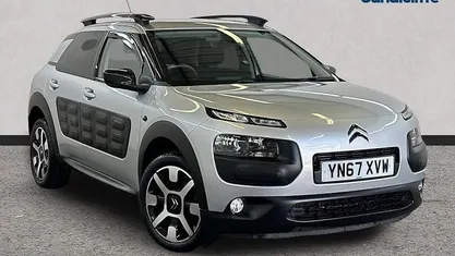 Used Citroën C4 Cactus Flair 82 HP (60 kW) 2017 Hatchback