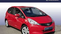 Red Used 2015 Honda Jazz ES Hatchback | £7,000 (Fair price)