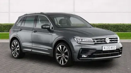 Usado VW Tiguan R-line 150 CV (110 kW) 2020 Gris SUV