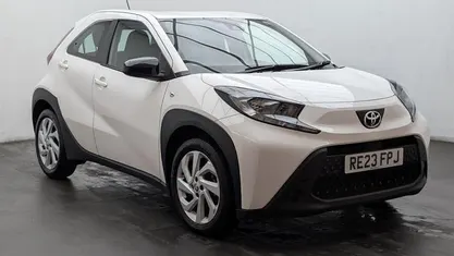 Used 2025 Toyota Aygo X PURE SUV | £13,850 (Fair price)