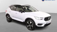 Used 2022 Volvo XC40 R-Design SUV | £21,399 (Good price)