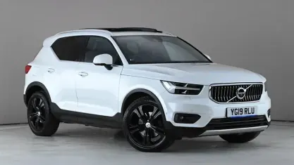 Usado Volvo XC40 Inscription 190 CV (139 kW) 2019 Blanco SUV