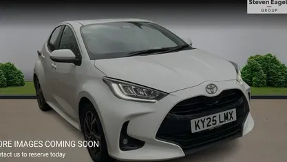 Used Toyota Yaris Hybrid Design 116 HP (85 kW) 2026 Hatchback