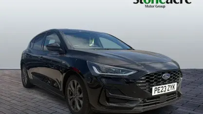 Used Ford Focus ST-Line 155 HP (114 kW) 2021 Black Hatchback