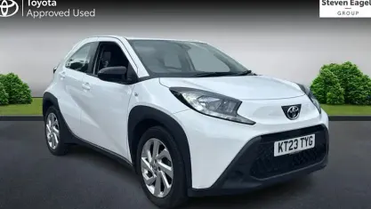 Used Toyota Aygo X PURE 72 HP (52 kW) 2025 SUV
