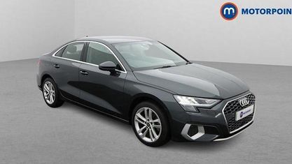 Begagnad Audi A3 Sport 110 HK (80 kW) 2023 Grå Sedan