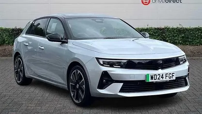 Grey Used 2024 Vauxhall Astra Ultimate Hatchback | £20,350 (Fair price)