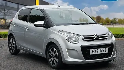 Used Citroën C1 Shine 72 HP (52 kW) 2021 Grey Hatchback