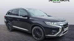 Black Used 2020 Mitsubishi Outlander SUV | £13,064 (Good price)