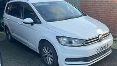 White Used 2018 VW Touran SE MPV | £15,599 (Fair price)