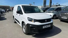 White New 2024 Peugeot Partner Premium MPV | £18,588 (Fair price)