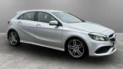 Begagnad Mercedes A160 AMG line 102 HK (75 kW) 2018 Halvkombi