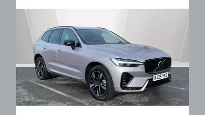 Used Volvo XC60 Plus 350 HP (257 kW) 2025 Silver SUV