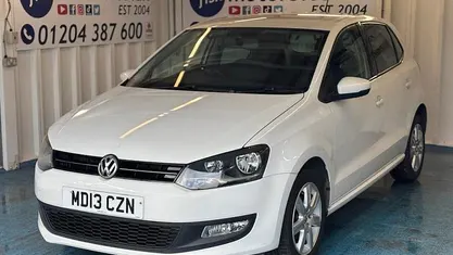Used VW Polo Edition 60 HP (44 kW) 2013 White Hatchback