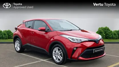 Gebraucht Toyota C-HR 122 PS (89 kW) 2023 Rot SUV
