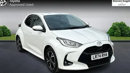 Used Toyota Yaris Hybrid Design 116 HP (85 kW) 2026 Hatchback