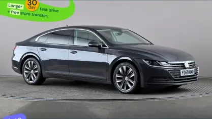 Begagnad VW Arteon SE 190 HK (139 kW) 2020 Grå Halvkombi