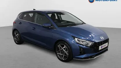 Used Hyundai i20 Premium 101 HP (74 kW) 2025 Blue Hatchback