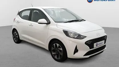 Used Hyundai i10 Advanced 79 HP (58 kW) 2025 Hatchback