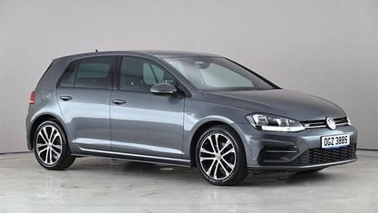 Second-hand VW Golf VII R-line 150 CP (110 kW) 2019 Gri Hatchback