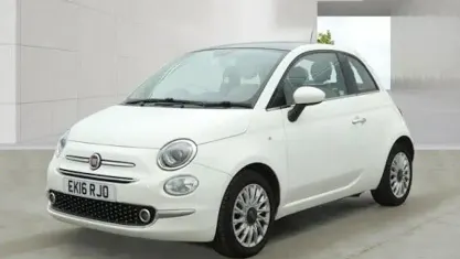 Used Fiat 500 Lounge 69 HP (50 kW) 2016 White Hatchback