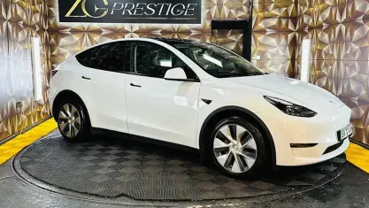 Used Tesla Model Y Long Range AWD 286 kW (389 HP) 2025 SUV