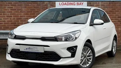 White Used 2022 Kia Rio Hatchback | £9,995 (Fair price)