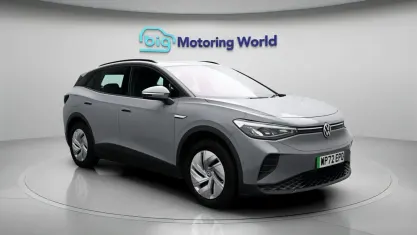 Begagnad VW ID.4 Pure 108 kW (148 HK) 2022 Grå SUV