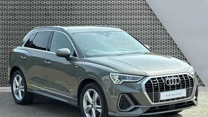 Używany Audi Q3 S-Line 150 KM (110 kW) 2023 SUV
