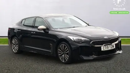 Begagnad Kia Stinger Advance 247 HK (181 kW) 2019 Svart Halvkombi