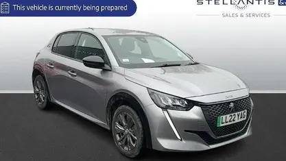 Used Peugeot e-208 Allure Premium 100 kW (136 HP) 2022 Hatchback