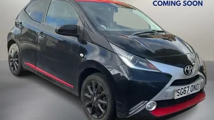 Used Toyota Aygo x-press 69 HP (50 kW) 2017 Hatchback