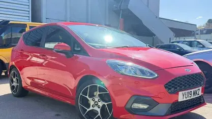 Usado Ford Fiesta ST 200 HP (147 kW) 2019 Vermelho Citadino