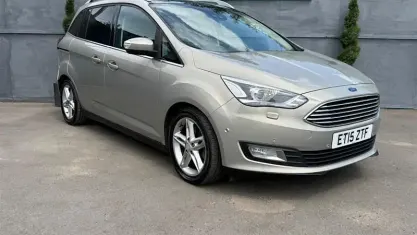 Used Ford Grand C-Max Titanium X 150 HP (110 kW) 2017 MPV