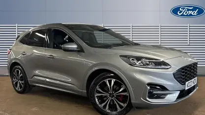 Second-hand Ford Kuga ST-Line X 150 CP (110 kW) 2023 Argintiu SUV