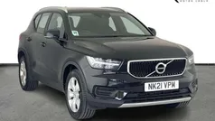 Onyx black Used 2021 Volvo XC40 Momentum SUV | £19,450 (Fair price)