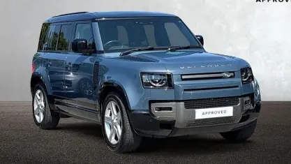 Used Land Rover Defender SE Dynamic 249 HP (183 kW) 2024 SUV