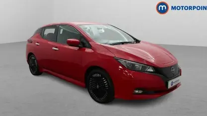 Used Nissan Leaf N-Connecta 110 kW (150 HP) 2025 Hatchback