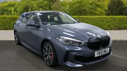 Begagnad BMW 128 Comfort Edition 265 HK (194 kW) 2021 Grå Halvkombi