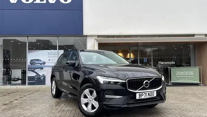 Used Volvo XC60 Momentum 250 HP (183 kW) 2021 SUV