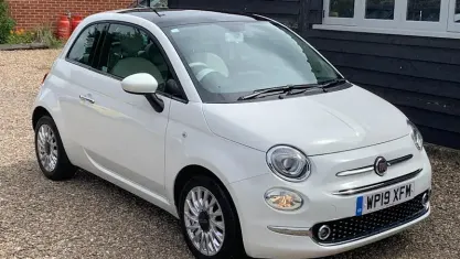 Used Fiat 500 Lounge 69 HP (50 kW) 2019 White Hatchback