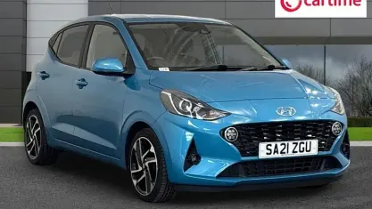 Used Hyundai i10 Premium 67 HP (49 kW) 2023 Hatchback
