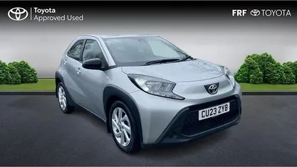 Used Toyota Aygo X PURE 72 HP (52 kW) 2025 SUV
