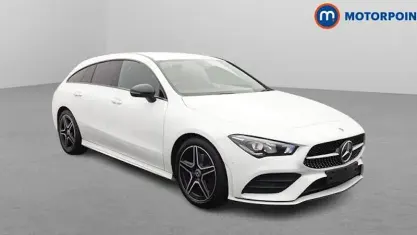 Usado Mercedes CLA200 Shooting Brake Executive 163 HP (119 kW) 2022 Carrinha
